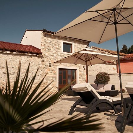 Haus Mila Βίλα Pavicini Εξωτερικό φωτογραφία
